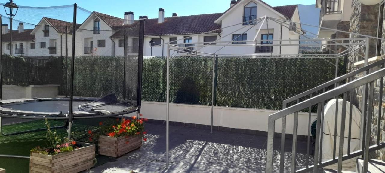 Вілла La Casa De Sandra Santa Cilia de Jaca Екстер'єр фото